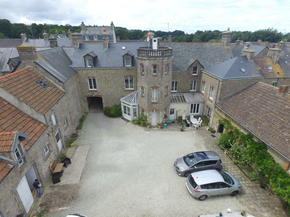 Saint-Pierre-Église La Tourelle En Normandie מראה חיצוני תמונה