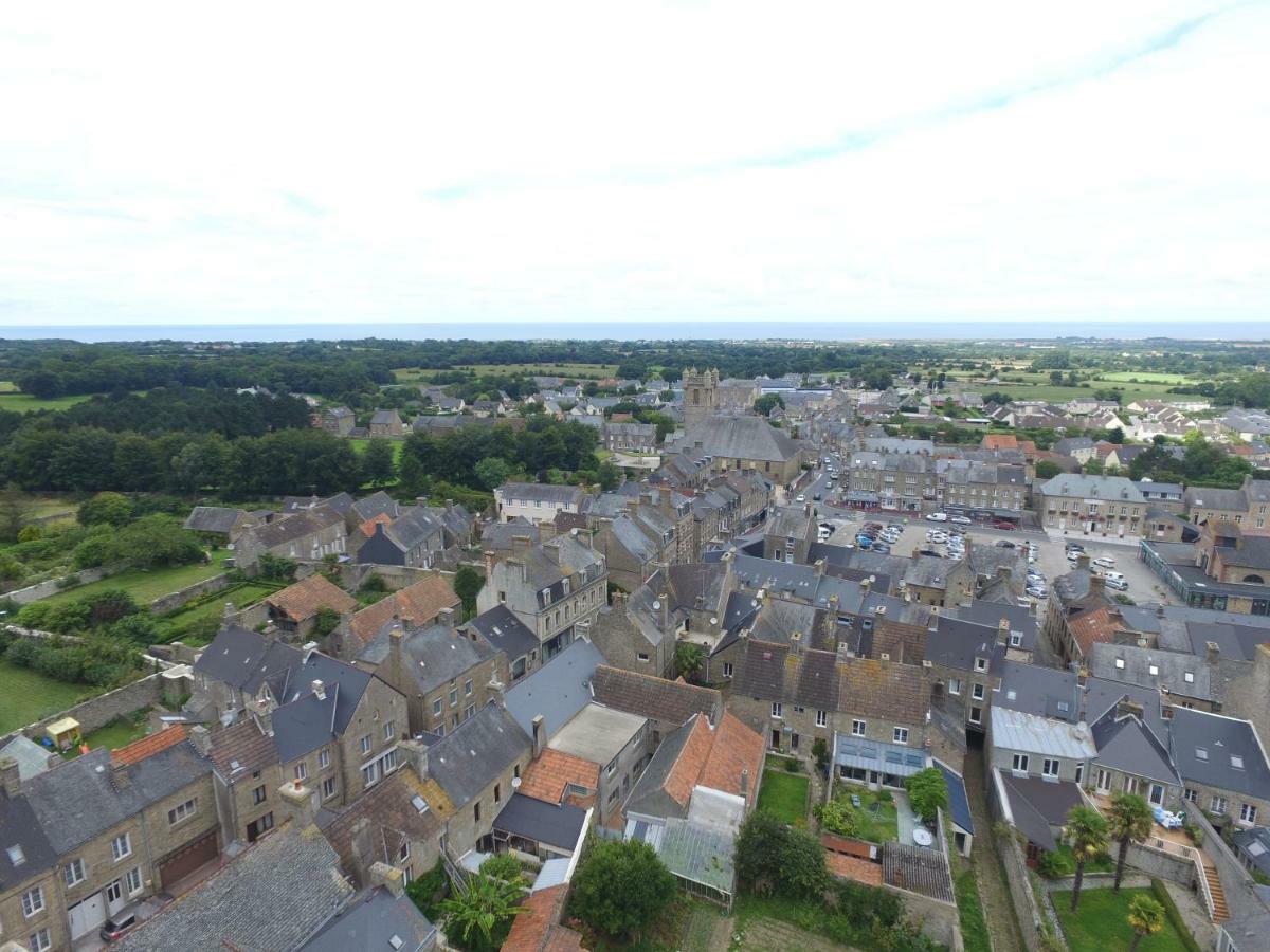 Saint-Pierre-Église La Tourelle En Normandie מראה חיצוני תמונה